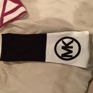 Michael Kors infinity scarf